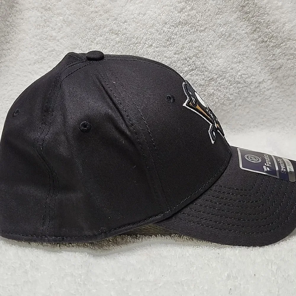 Fanatics Pittsburgh Penguins L/XL Stretchfit Hat - New